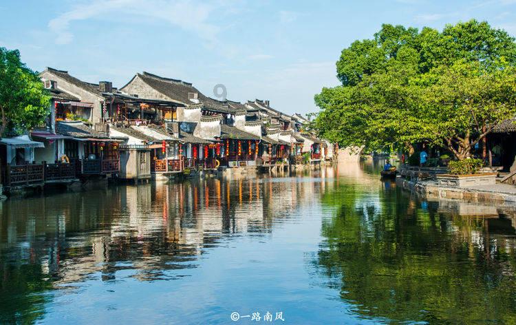 全网劝离,谢楠很委屈?看完周一围和朱丹,我们都误解吴京了!
